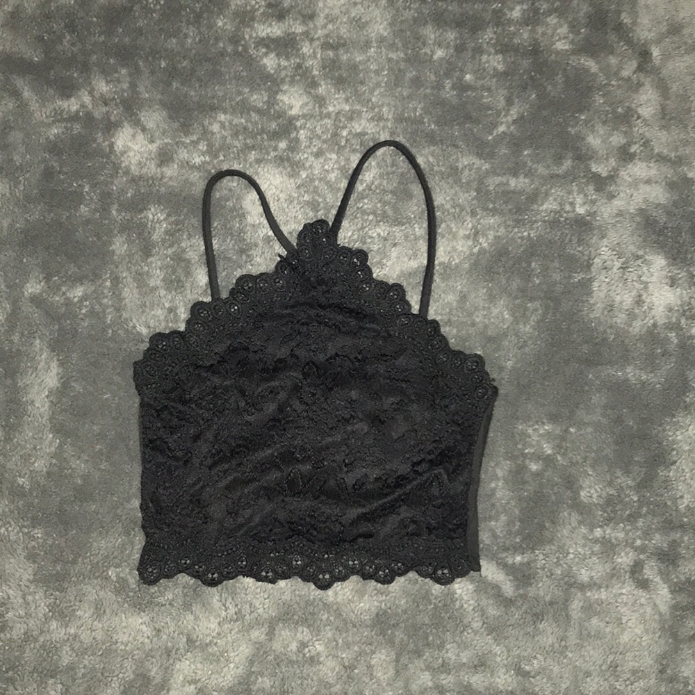 Lace black top